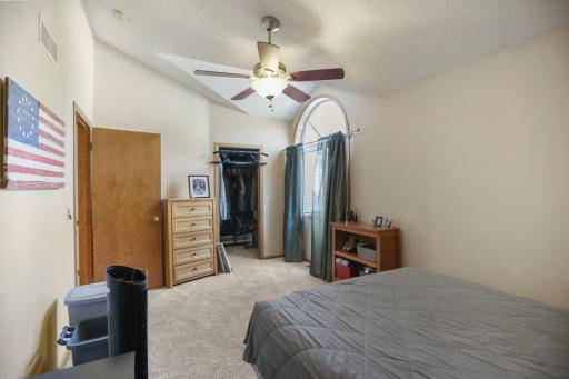 9818 Palm Street NW, Minneapolis, MN 55433