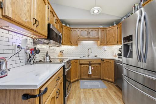 2914 S Bay Drive S, Fargo, ND 58103
