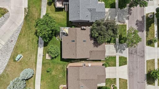2914 S Bay Drive S, Fargo, ND 58103