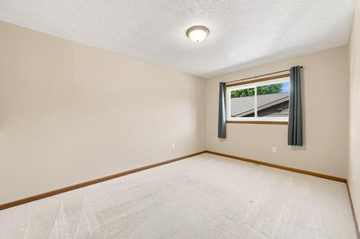 2914 S Bay Drive S, Fargo, ND 58103