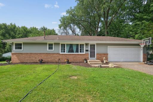 7813 53rd Avenue N, Minneapolis, MN 55428