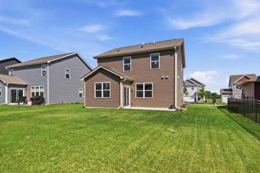 228 Snowdrop Trail, Waconia, MN 55387