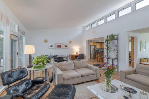 2191 Edgcumbe Road, Saint Paul, MN 55116