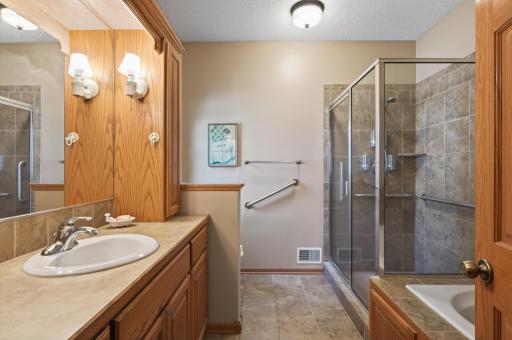 1711 140th Avenue NE, Andover, MN 55304