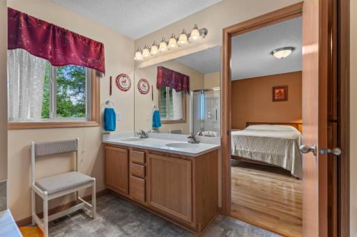 2909 126th Avenue NW, Coon Rapids, MN 55448