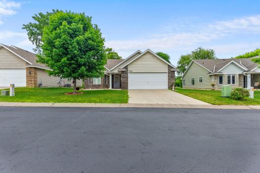 2909 126th Avenue NW, Coon Rapids, MN 55448