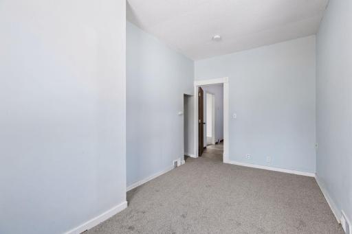 534 Annapolis Street, South Saint Paul, MN 55075