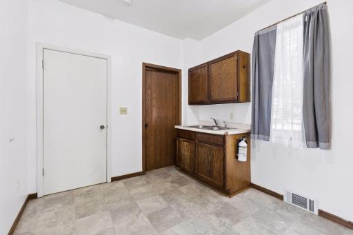 534 Annapolis Street, South Saint Paul, MN 55075