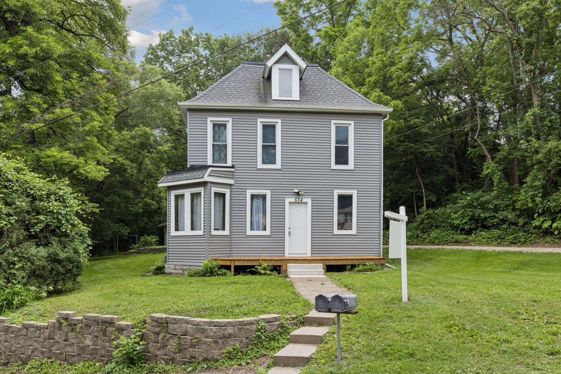 534 Annapolis Street, South Saint Paul, MN 55075