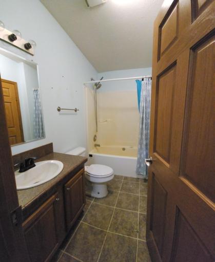 61256 440th Street, Fairfax, MN 55332