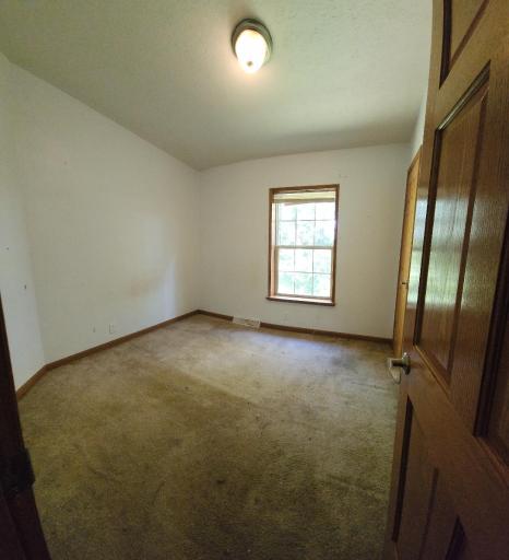 61256 440th Street, Fairfax, MN 55332