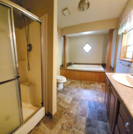 61256 440th Street, Fairfax, MN 55332