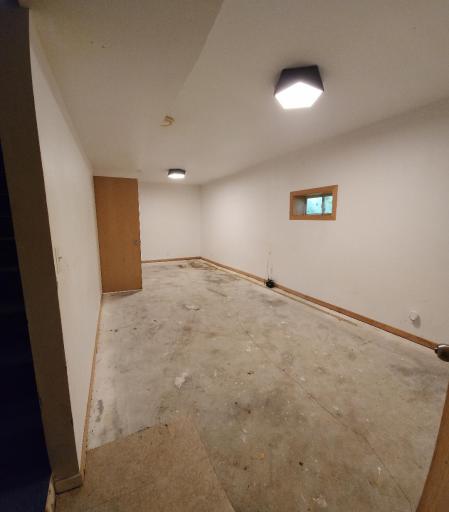 61256 440th Street, Fairfax, MN 55332