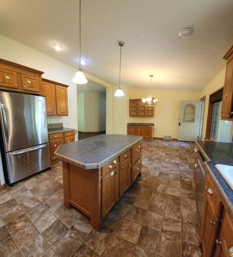 61256 440th Street, Fairfax, MN 55332