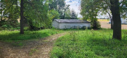 61256 440th Street, Fairfax, MN 55332