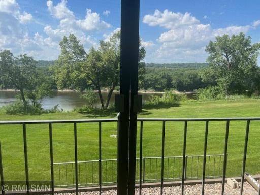 1101 Sibley Memorial Hwy, 209, Saint Paul, MN 55118