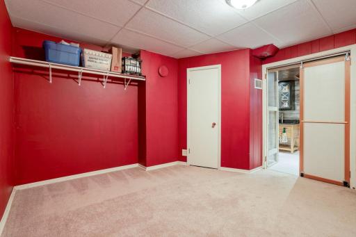 211 Paisley Lane - Web Quality - 032 - 24 Primary Bathroom.jpg