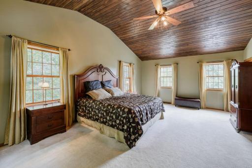 211 Paisley Lane - Web Quality - 029 - 21 Primary Bedroom.jpg