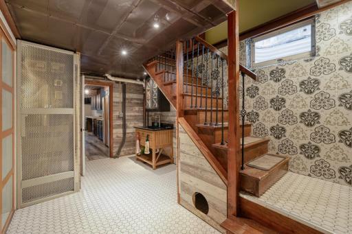 211 Paisley Lane - Web Quality - 013 - 05 Foyer.jpg