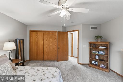 13906 Glendale Trail, Savage, MN 55378