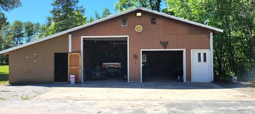 garage1.jpg