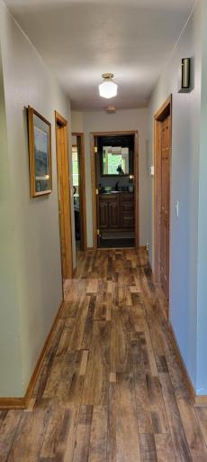 hallway to beds-baths.jpg