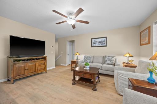 1042 White Tail Lane, Montrose, MN 55363
