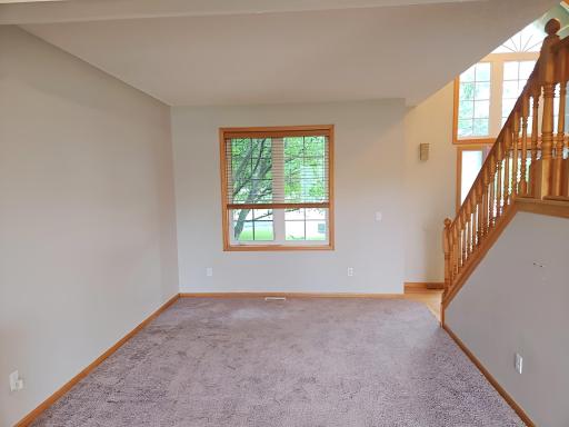 10455 Glen Eagle Circle, Woodbury, MN 55129