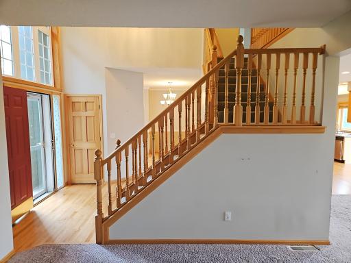10455 Glen Eagle Circle, Woodbury, MN 55129