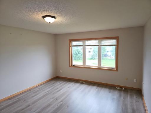10455 Glen Eagle Circle, Woodbury, MN 55129