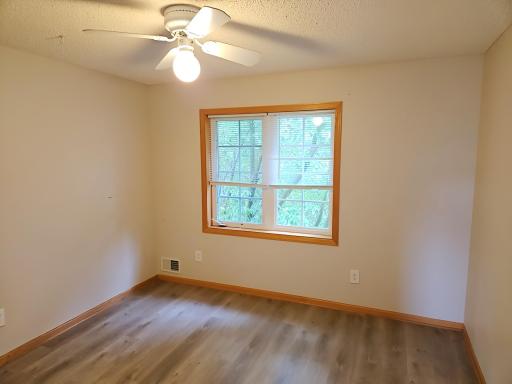 10455 Glen Eagle Circle, Woodbury, MN 55129