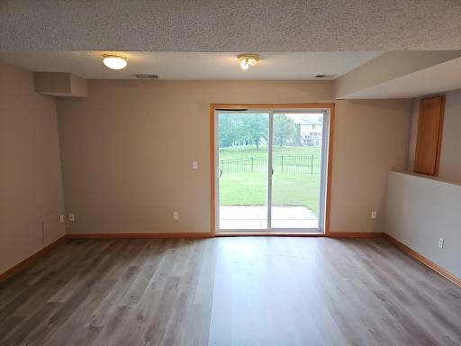 10455 Glen Eagle Circle, Woodbury, MN 55129