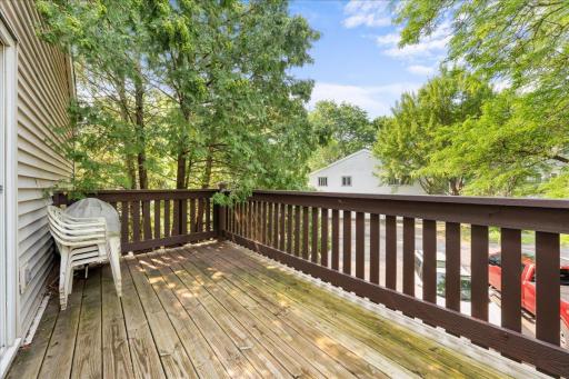 4836 Grenwich Trail N, Saint Paul, MN 55128