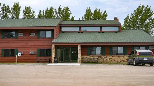 Walleye-Inn-in-Baudette-MN-2024-Exterior-3275-2200px.jpg