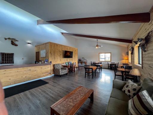 Walleye-Inn-in-Baudette-MN-2024-Interior-2973-2200px.jpg