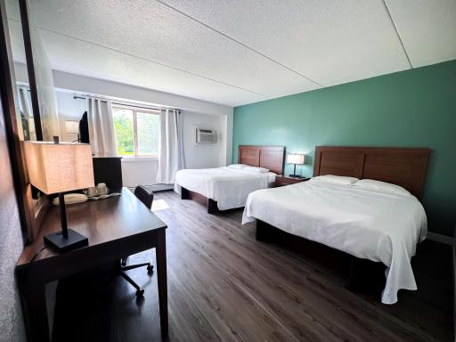 Baudette-MN-Hotel-Walleye-Inn-2024-Double-Queen-Bed-Hotel-Room-2957-2200px.jpg