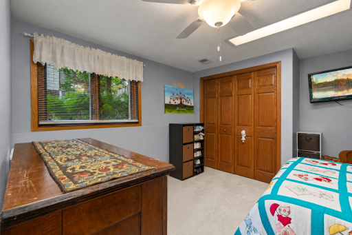 17030 30th Avenue N, Plymouth, MN 55447