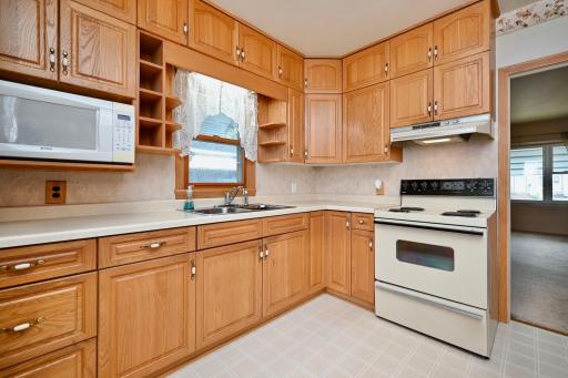 368 W Sarnia Street, Winona, MN 55987
