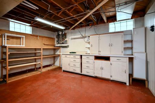 368 W Sarnia Street, Winona, MN 55987