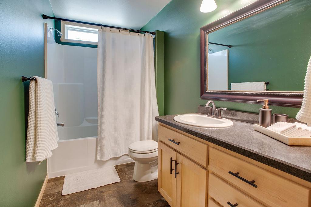 Bathroom - Full