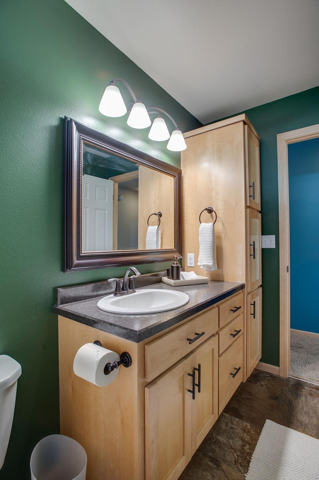 Bathroom - Full