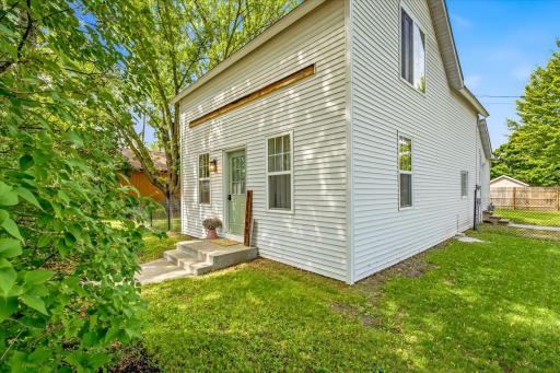 43832 Ginger Avenue, Harris, MN 55032