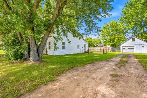 43832 Ginger Avenue, Harris, MN 55032