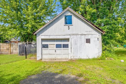 43832 Ginger Avenue, Harris, MN 55032