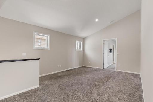 1075 Anthony Way, Victoria, MN 55386
