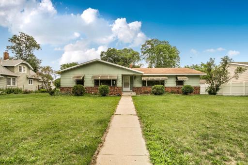 826 21st Avenue N, Saint Cloud, MN 56303