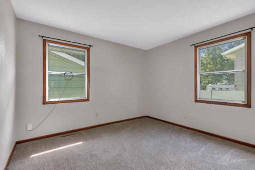 826 21st Avenue N, Saint Cloud, MN 56303