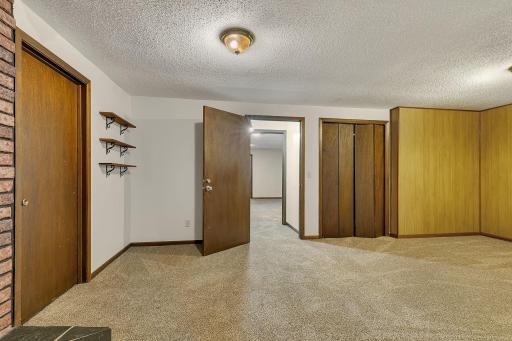 826 21st Avenue N, Saint Cloud, MN 56303