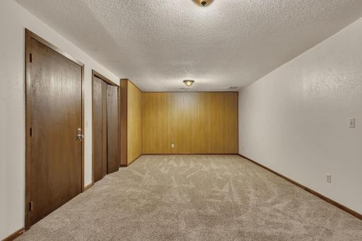 826 21st Avenue N, Saint Cloud, MN 56303