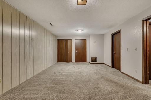 826 21st Avenue N, Saint Cloud, MN 56303